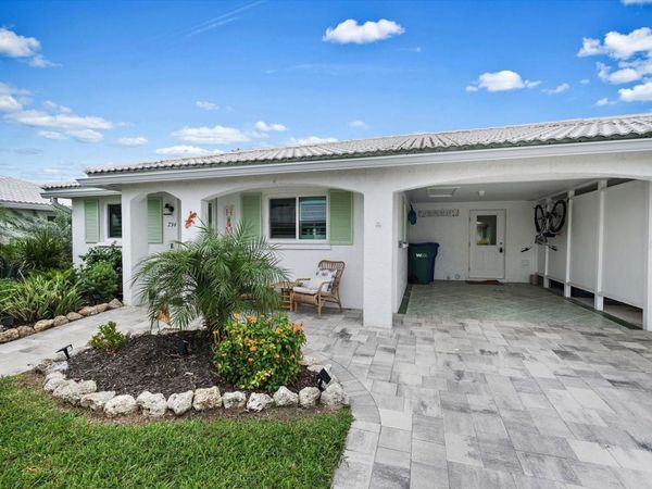 734 SPANISH DRIVE N, LONGBOAT KEY, FL 34228