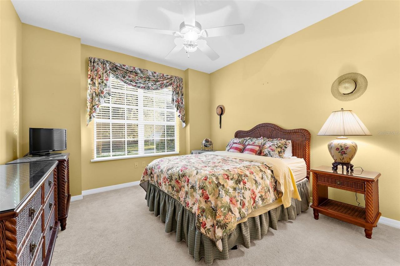 2524 Jefferson Circle , Sarasota, FL 34239 Photo