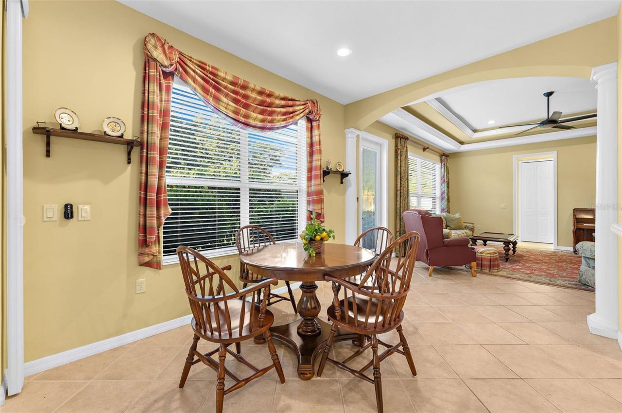 2524 Jefferson Circle , Sarasota, FL 34239 Photo