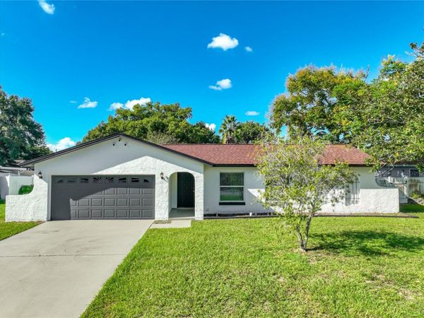 408 MAID OF THE MIST DRIVE , FERN PARK, FL 32730