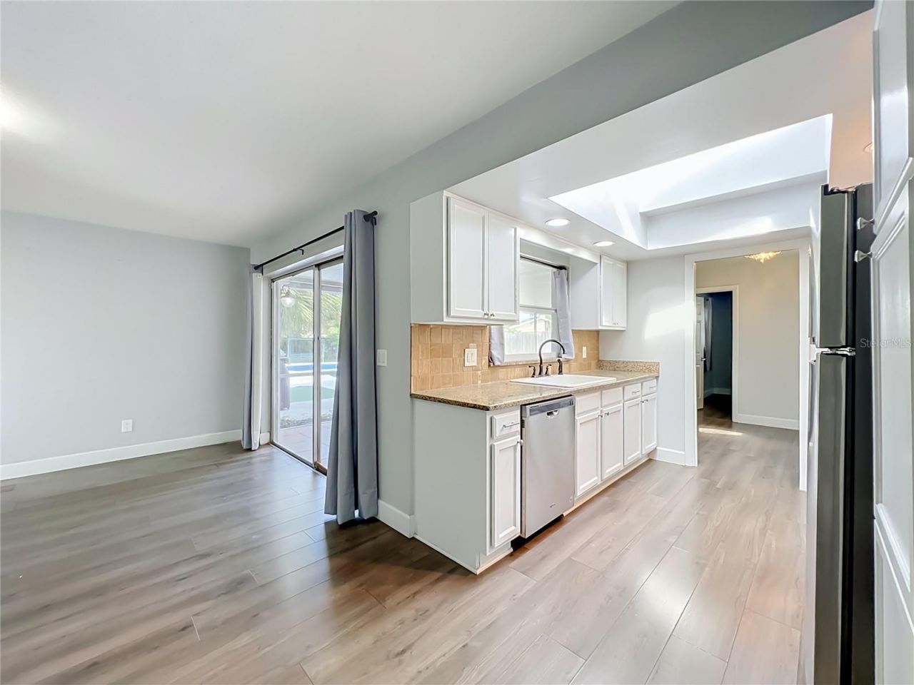 408 Maid Of The Mist Drive, Fern Park, FL 32730 Photo