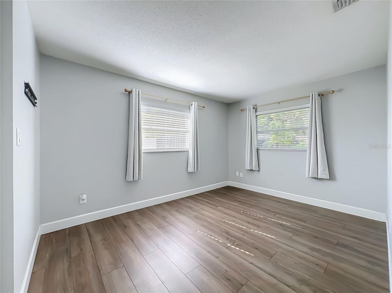 408 Maid Of The Mist Drive, Fern Park, FL 32730 Photo