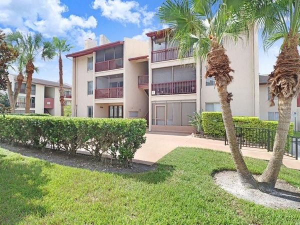 8602 HURON COURT , Unit 50, TAMPA, FL 33614
