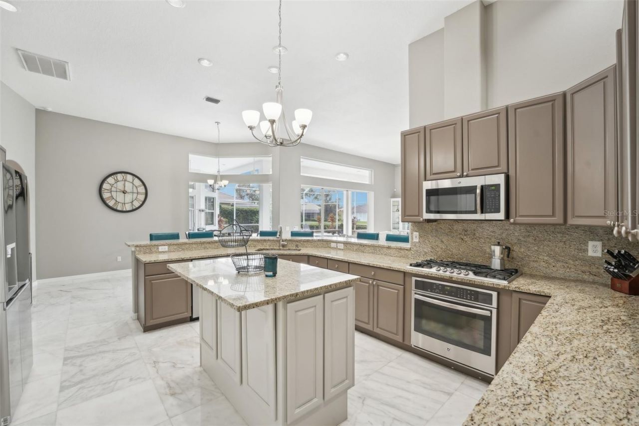 6428 Renwick Circle, Tampa, FL 33647 Photo
