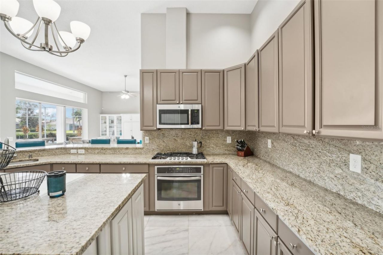 6428 Renwick Circle, Tampa, FL 33647 Photo
