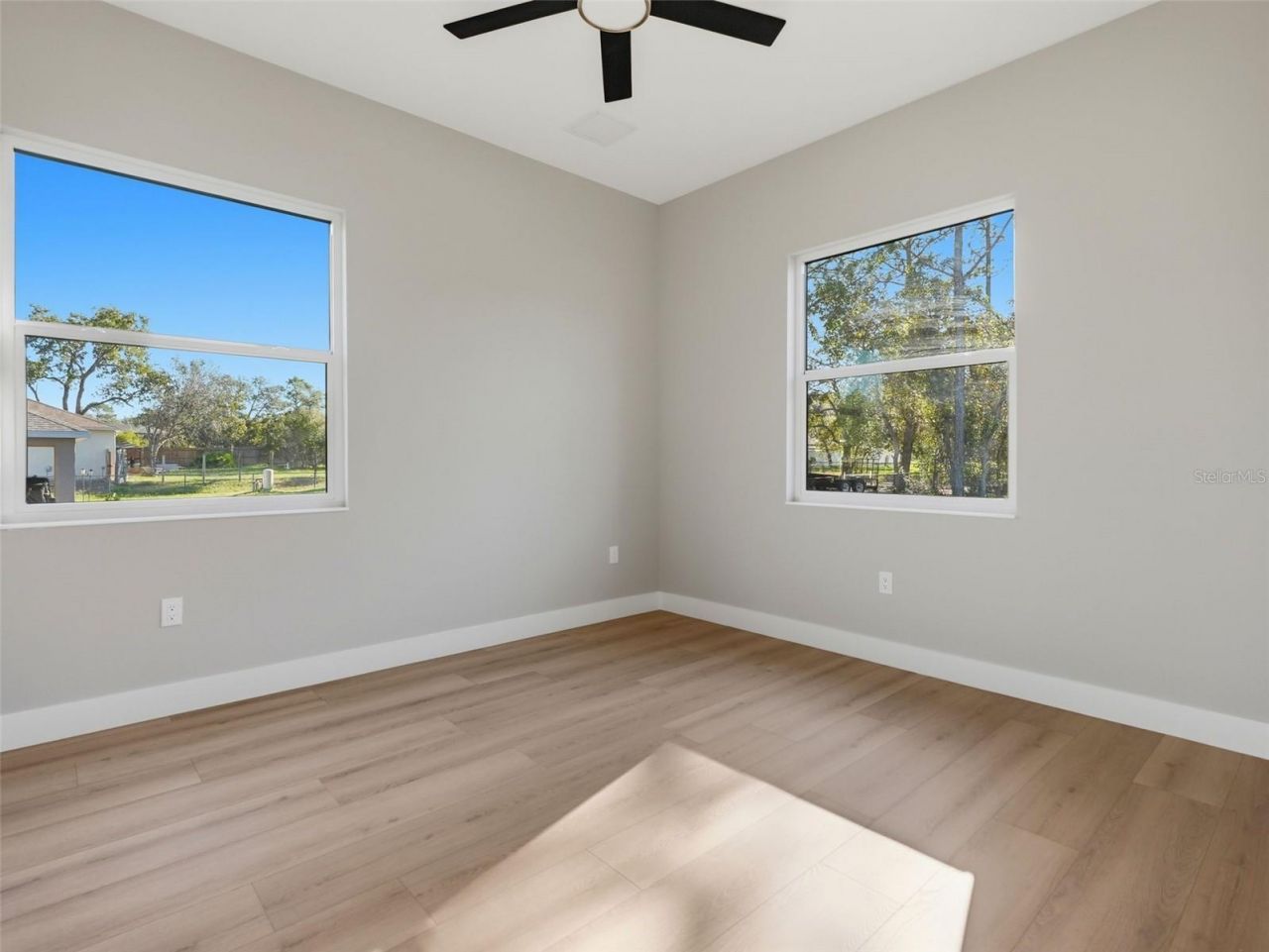 11250 Humber Road, Weeki Wachee, FL 34614 Photo