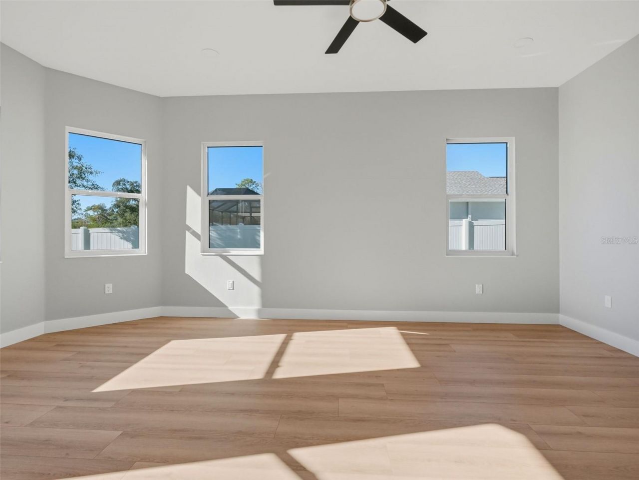 11250 Humber Road, Weeki Wachee, FL 34614 Photo