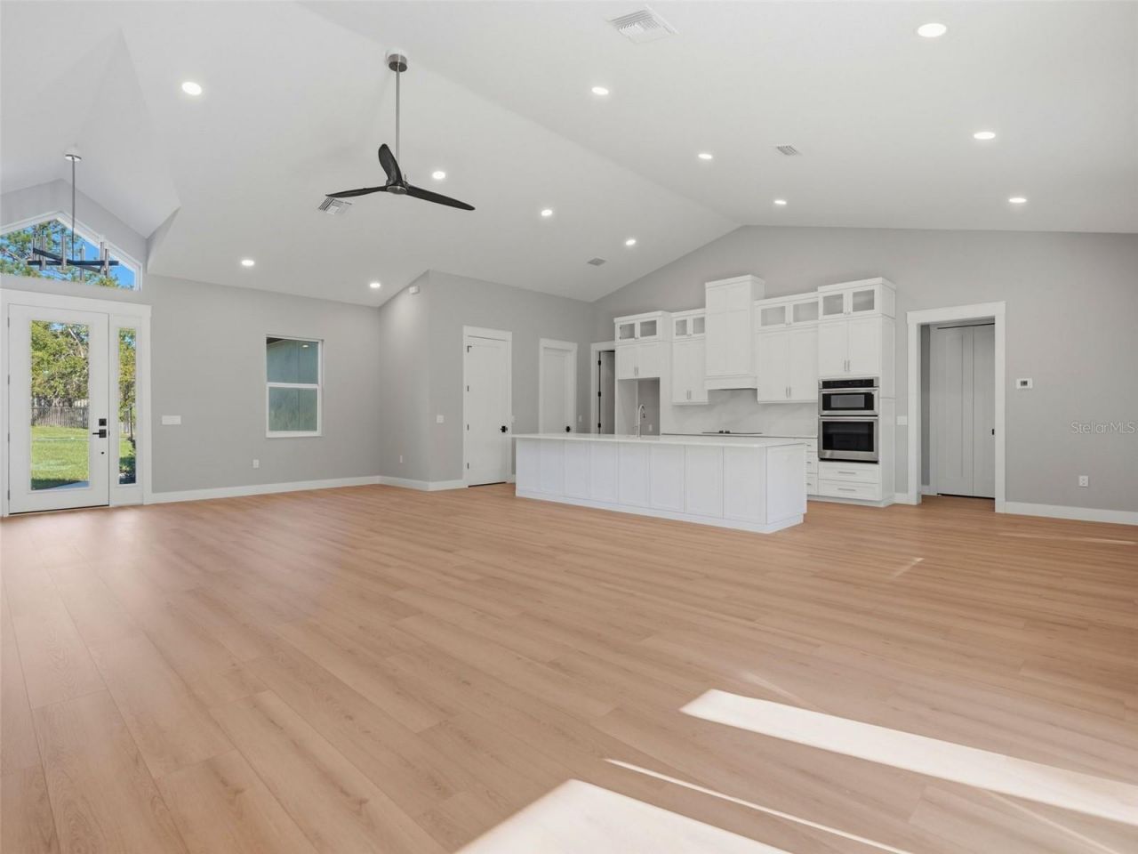 11250 Humber Road, Weeki Wachee, FL 34614 Photo