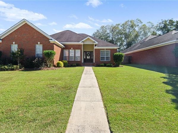 1519 Vassar Court , Mobile, AL 36695