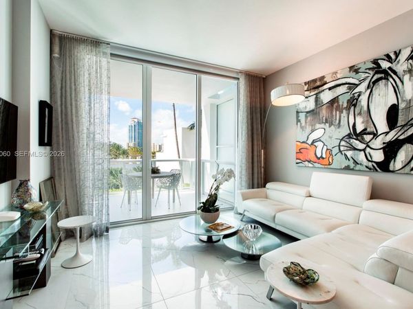 50 S Pointe Dr , Unit 610, Miami Beach, FL 33139