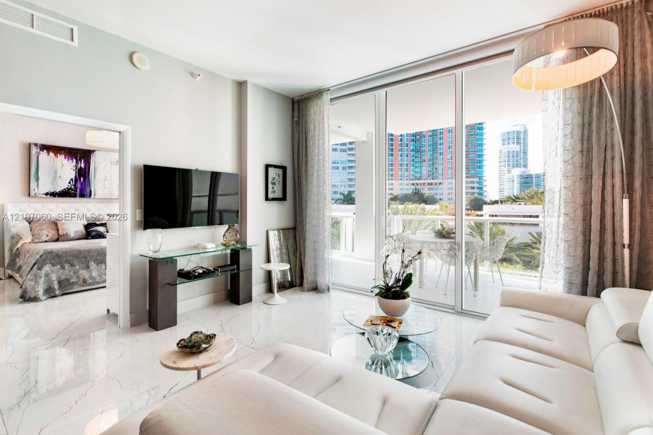 50 S Pointe Dr , Unit 610, Miami Beach, FL 33139 Photo