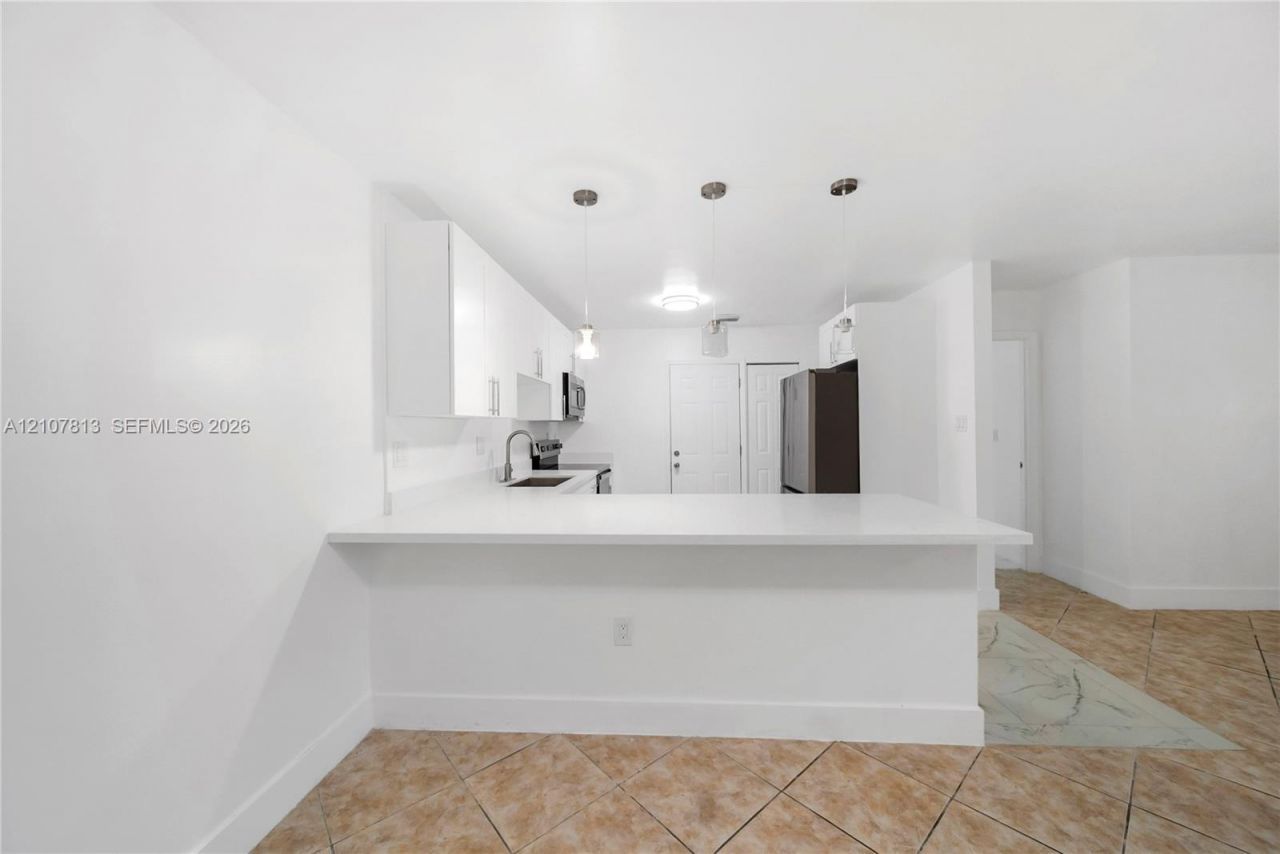2461 NW 208th St, Miami Gardens, FL 33056 Photo