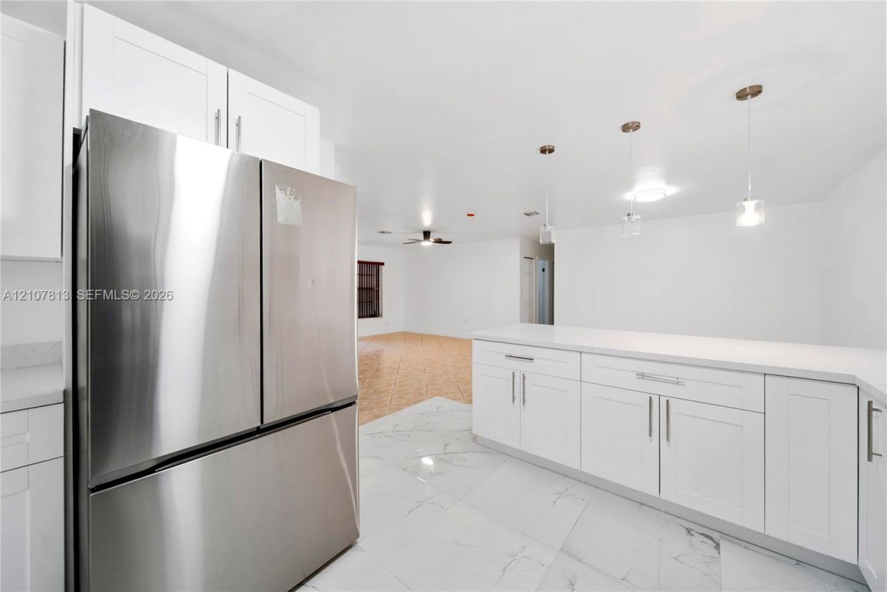 2461 NW 208th St, Miami Gardens, FL 33056 Photo