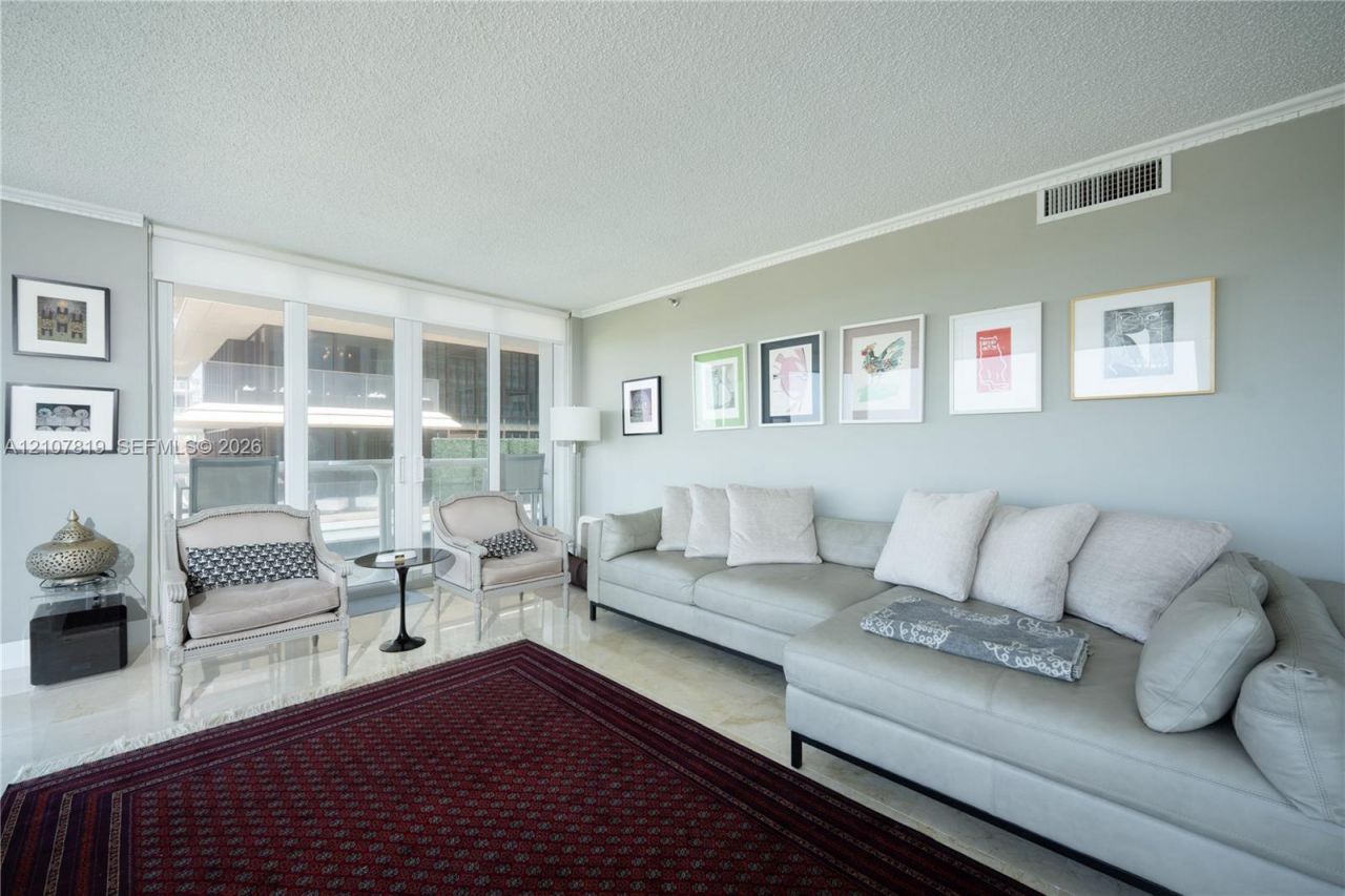 8925 E Collins Ave , Unit 6E, Surfside, FL 33154 Photo