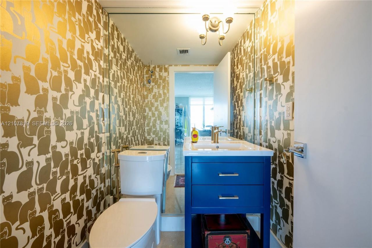 8925 E Collins Ave , Unit 6E, Surfside, FL 33154 Photo