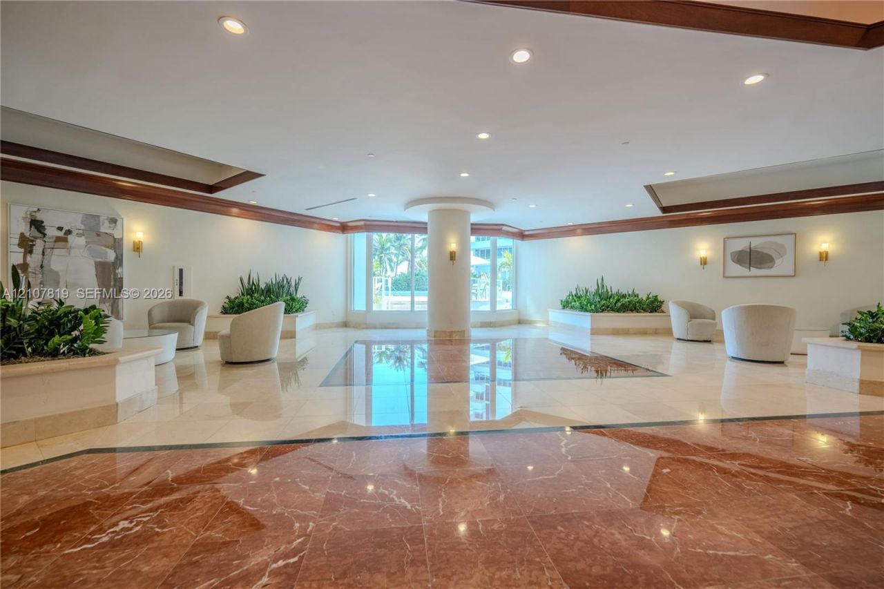 8925 E Collins Ave , Unit 6E, Surfside, FL 33154 Photo