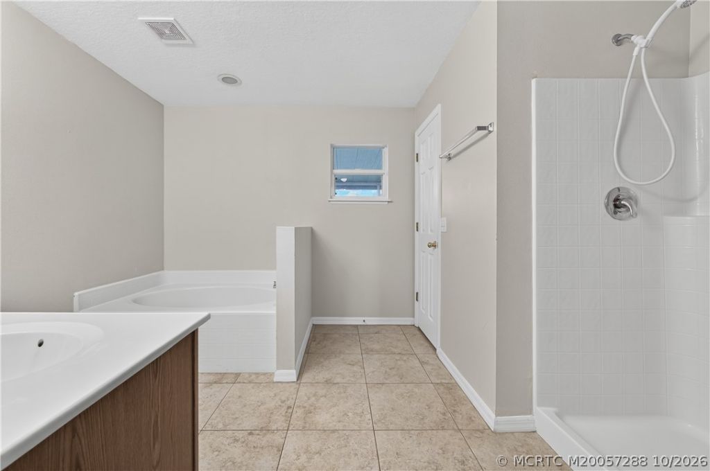 1833 SW Lofgren Avenue , Port Saint Lucie, FL 34953 Photo