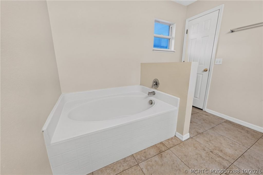 1833 SW Lofgren Avenue , Port Saint Lucie, FL 34953 Photo