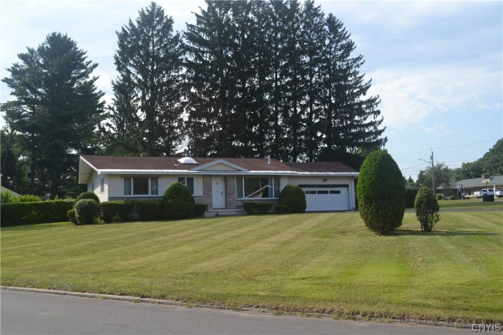 57 Pond Lane , Utica, NY 13501 Main Photo