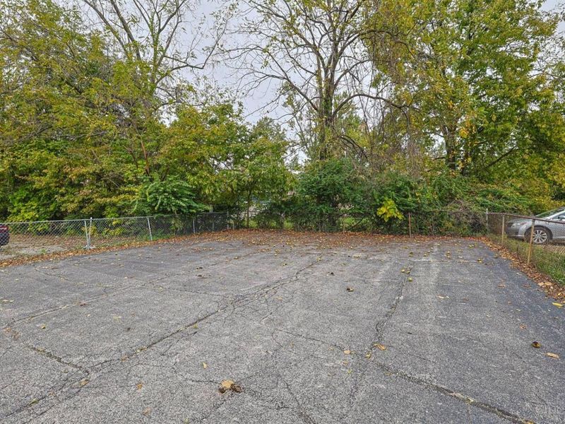 7351 Montgomery Road, Silverton, OH 45236 Photo 14
