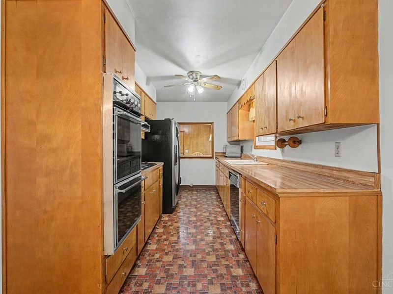 8070 Hopewell, Cincinnati, OH 45242 Photo 9