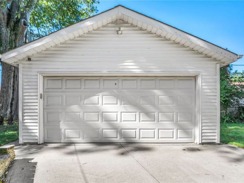 1930 Glenridge Road, Euclid, OH 44117 Photo 49