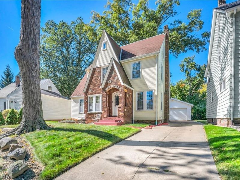 1930 Glenridge Road, Euclid, OH 44117 Photo 6
