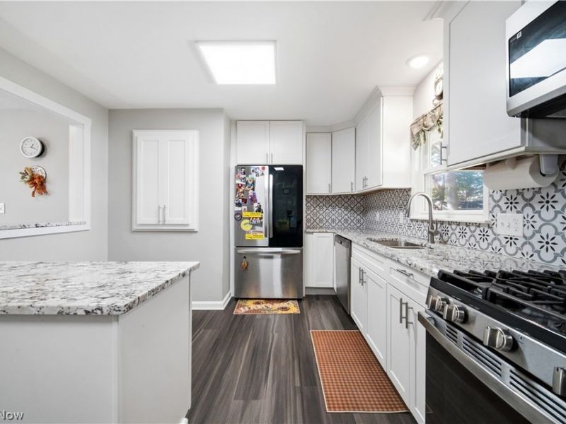 1929 Stabler Road, Akron, OH 44313 Photo 9