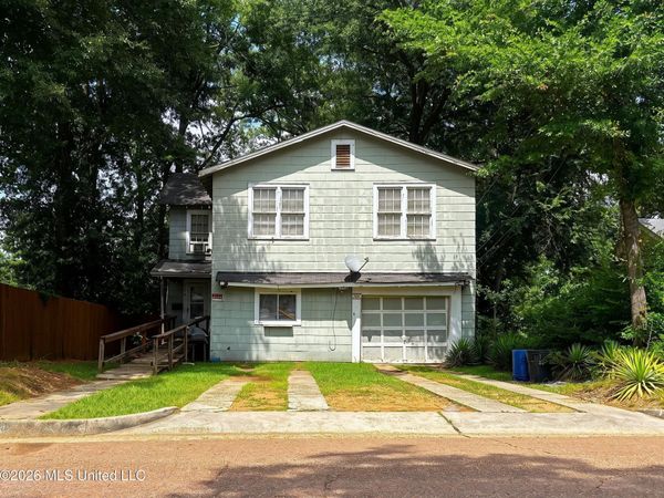 3338 Northview Drive, Jackson, MS 39216