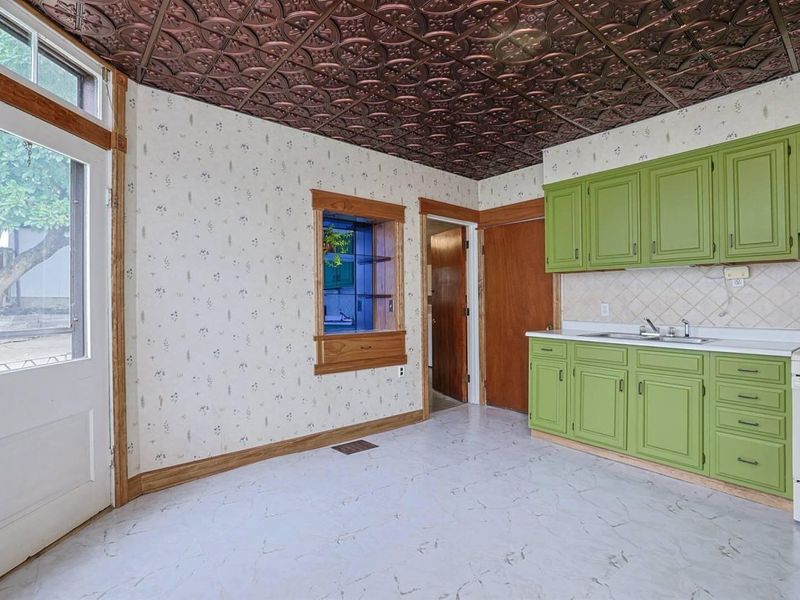 623 W 12th Street, Covington, KY 41011 Photo 16
