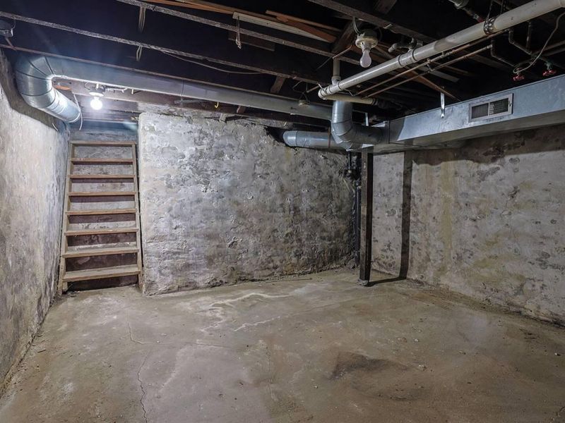 623 W 12th Street, Covington, KY 41011 Photo 31