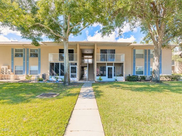 678 Wellington Station Boulevard, Unit 59, Ormond Beach, FL 32174