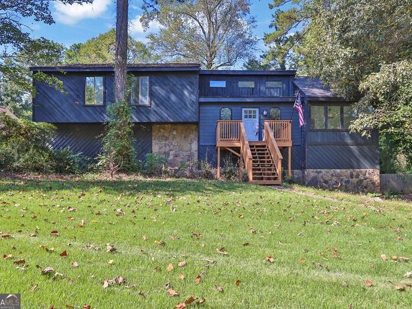 5169 Rockbridge Drive, Stone Mountain, GA 30087