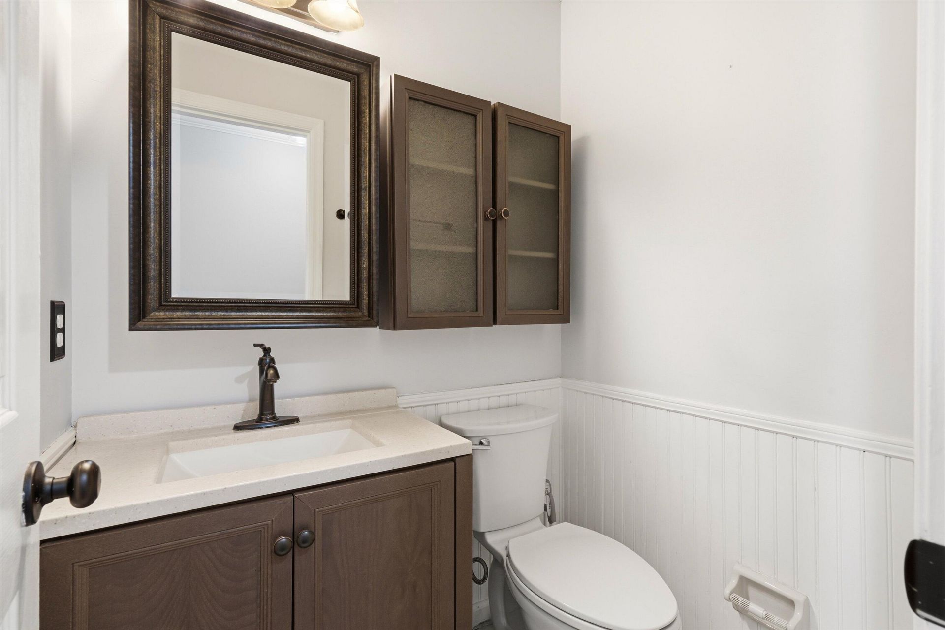 1406 Diamond Boulevard Photo 17