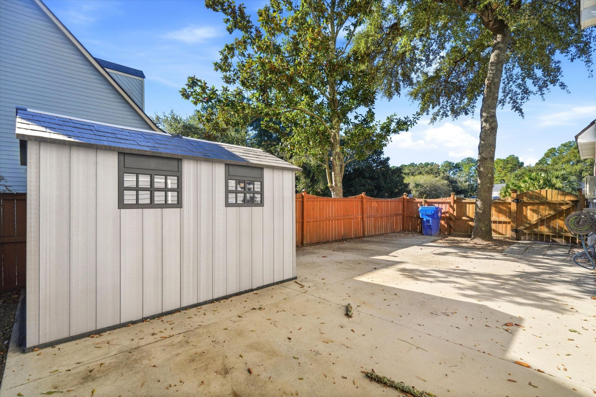 1406 Diamond Boulevard Photo 41