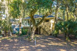 1116 Summerwind Lane photo 4