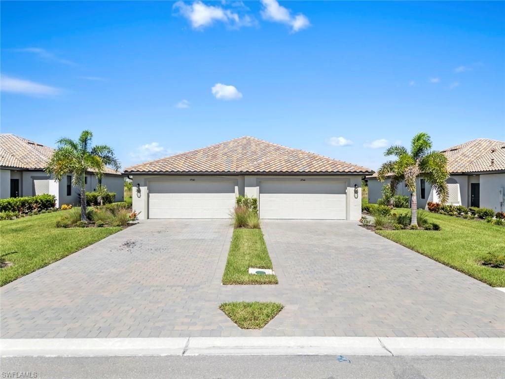 19540 Hinkley Dr , Estero, FL 33928 Photo