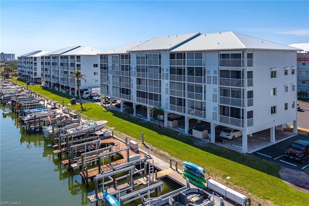 4531 Bay Beach Ln , Unit 334, Fort Myers Beach, FL 33931 Photo