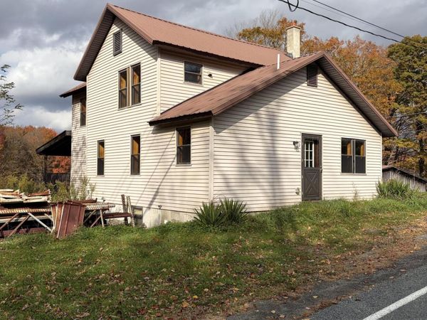 291 Roemerville Road , Greentown, PA 18426