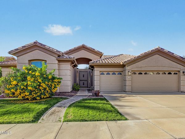 3720 S VISTA Place, Chandler, AZ 85248