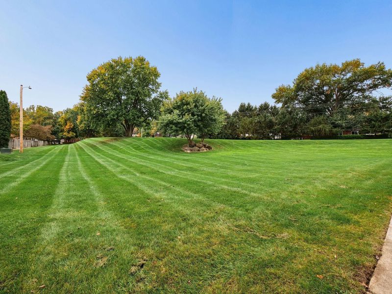 144 W Ticonderoga Drive, Unit E, Westerville, OH 43081 Photo 46