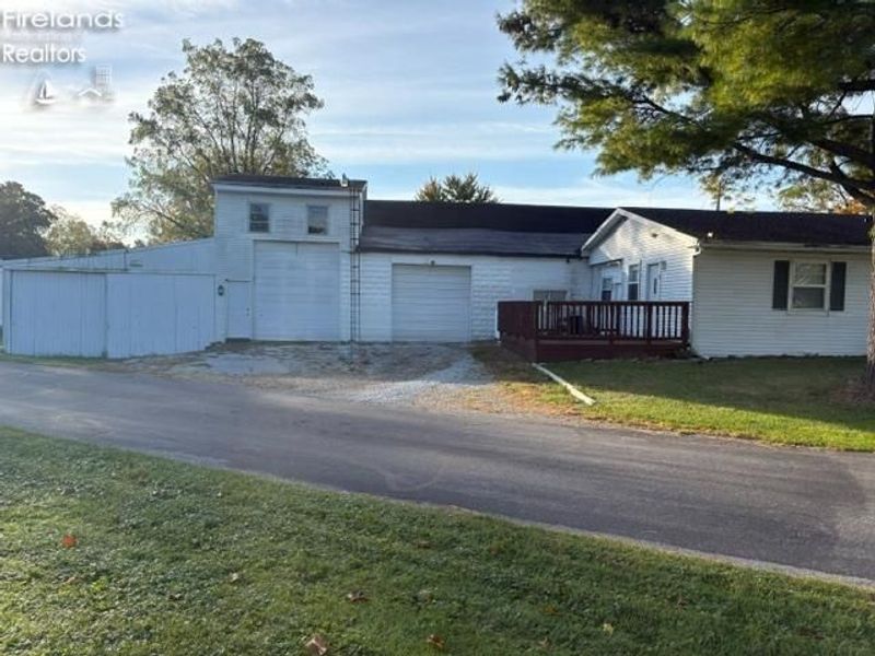 6859 S SR 100, Tiffin, OH 44883 Photo 2