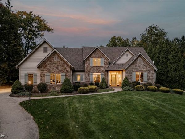 29099 Bolingbrook Road , Pepper Pike, OH 44124