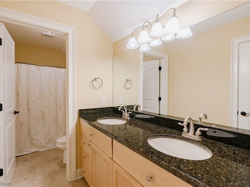 29099 Bolingbrook Road, Pepper Pike, OH 44124 Photo 31