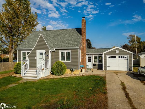 904 Seymour Street, Tama, IA 52339