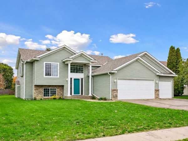 1025 4th Street N, Sartell, MN 56377