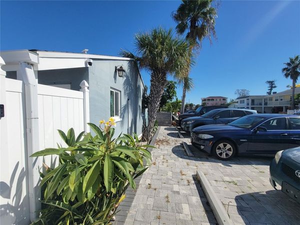 605 69TH AVENUE , Unit 2, ST PETE BEACH, FL 33706