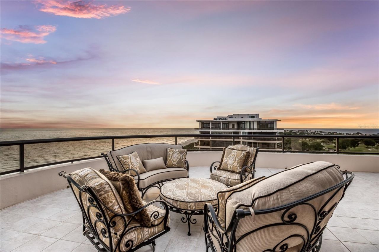 415 L Ambiance Drive, Unit PH-F, Longboat Key, FL 34228 Photo