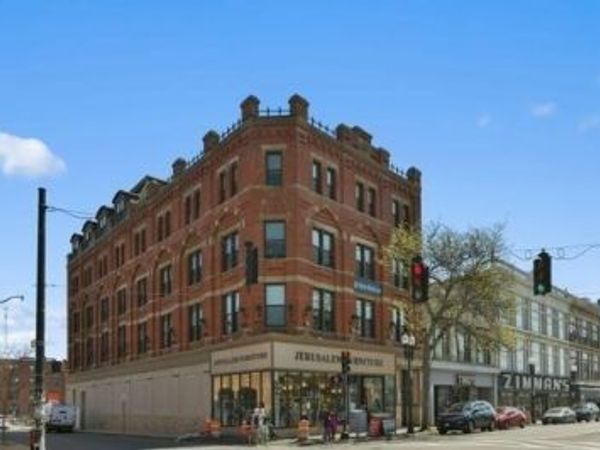 64 Market St, Unit 220, Lynn, MA 01901