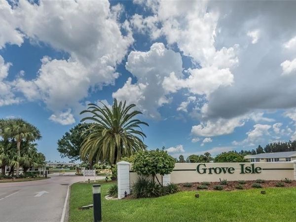 473 Grove Isle Circle, Unit 473, Vero Beach, FL 32962